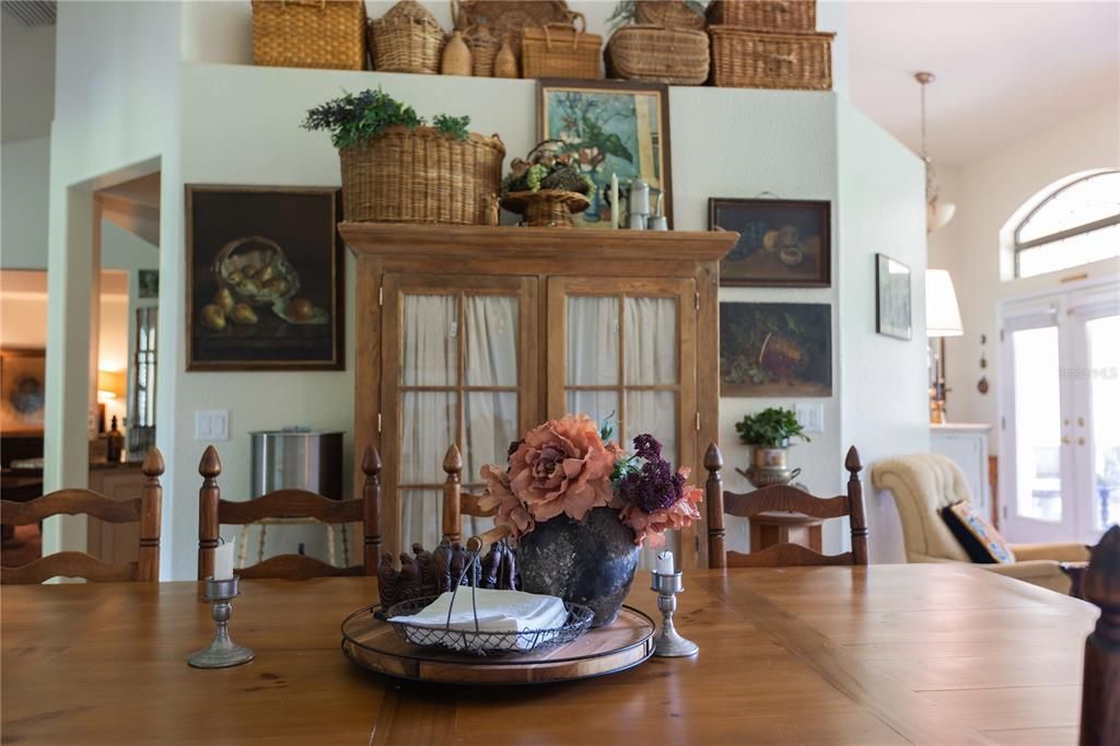 En Renta: $3,200 (4 camas, 2 baños, 2641 Pies cuadrados)