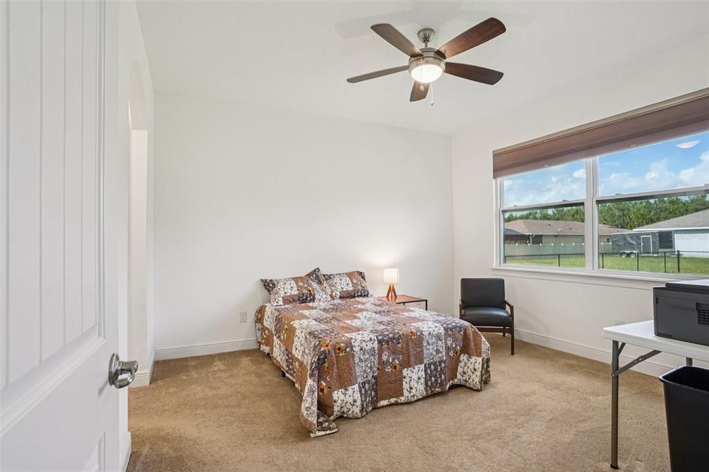 For Sale: $390,000 (3 beds, 2 baths, 1651 Square Feet)