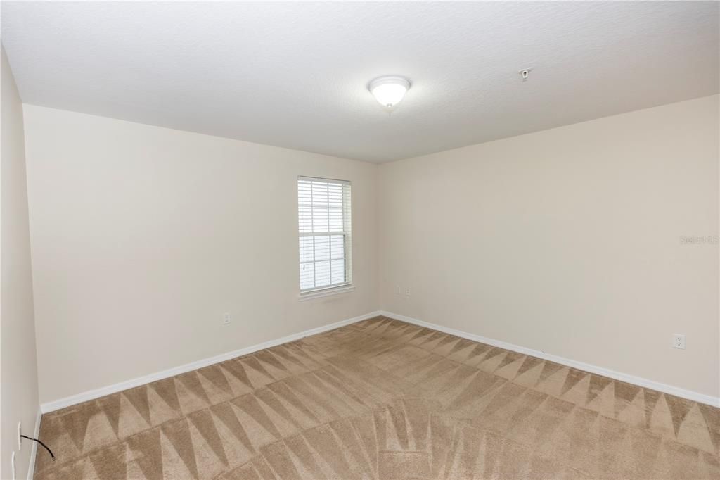 待售: $650,000 (3 贝兹, 3 浴室, 2064 平方英尺)