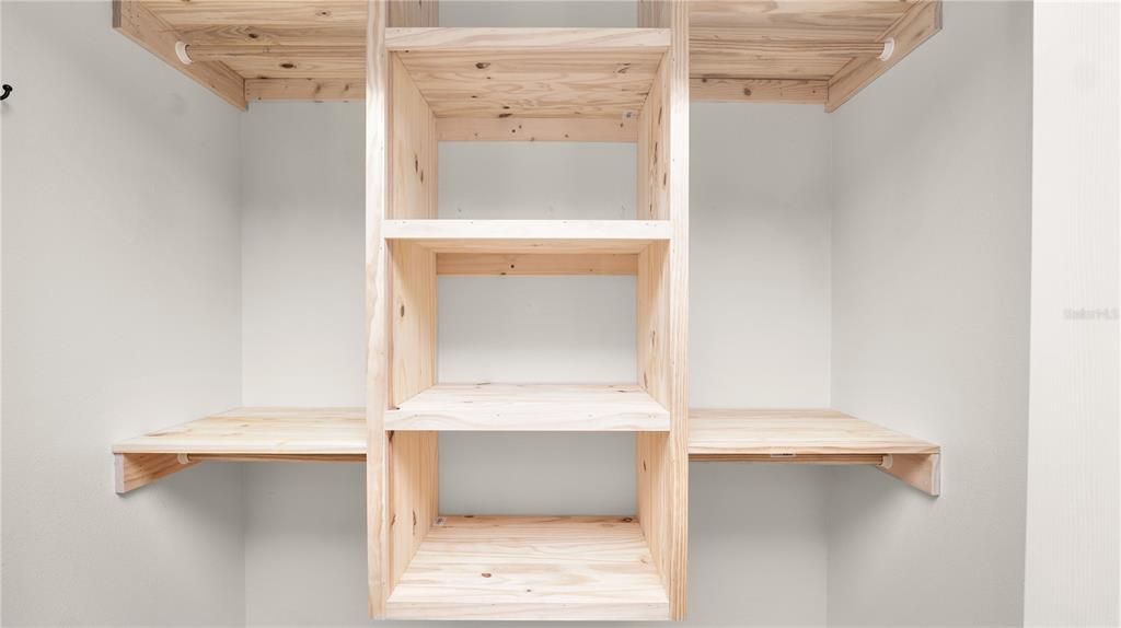 Active With Contract: $475,000 (3 beds, 2 baths, 1654 Square Feet)