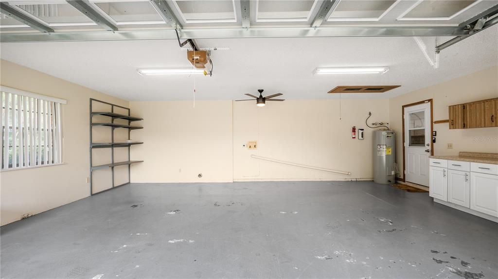 Active With Contract: $475,000 (3 beds, 2 baths, 1654 Square Feet)