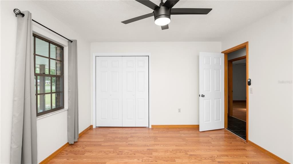 Active With Contract: $475,000 (3 beds, 2 baths, 1654 Square Feet)