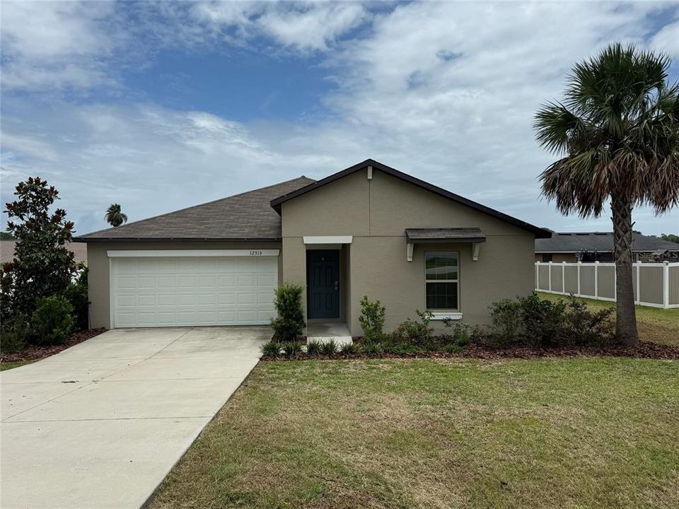 最近租的: $1,700 (3 贝兹, 2 浴室, 1554 平方英尺)