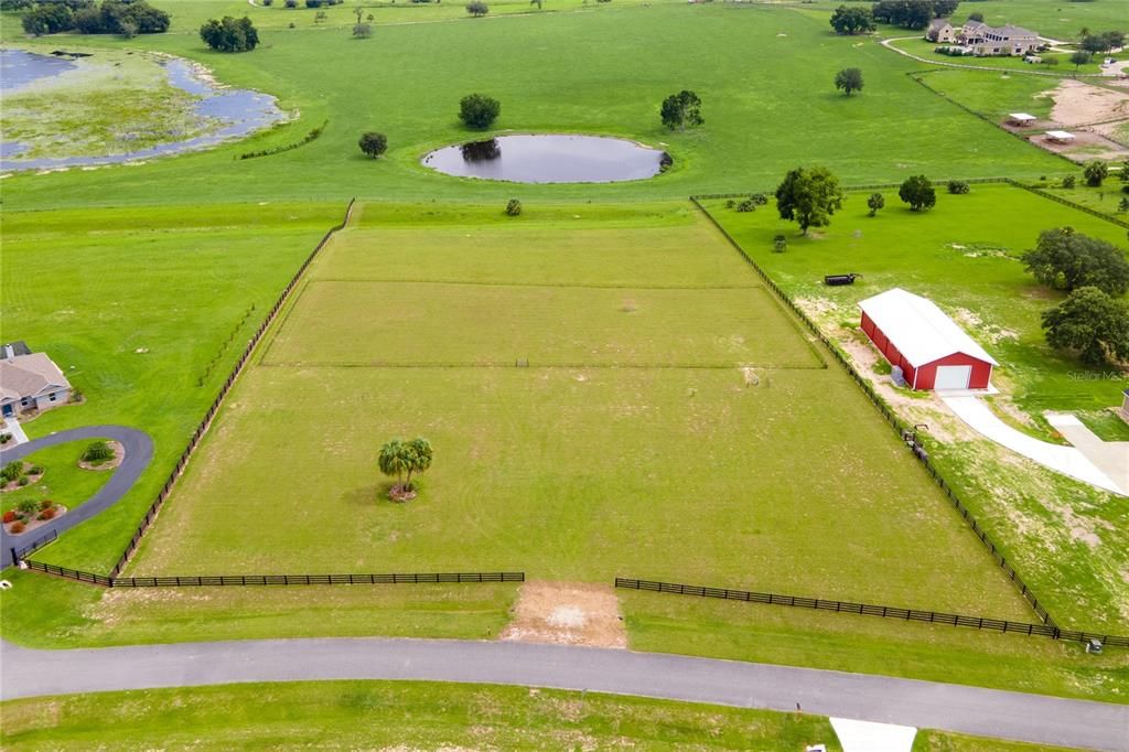 合同活跃: $285,000 (4.21 acres)