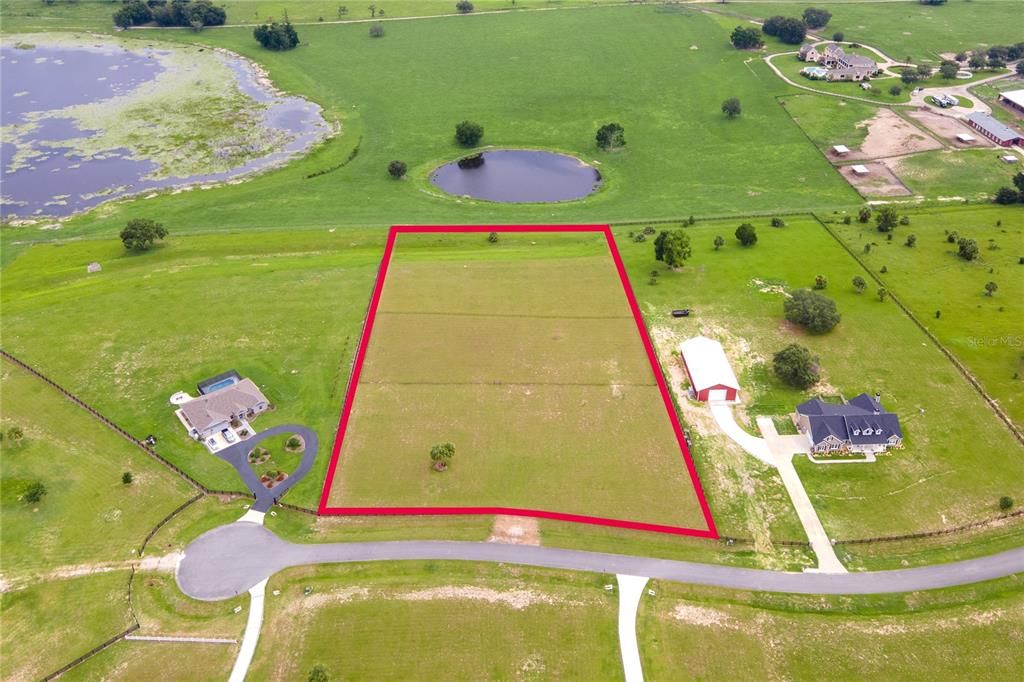 合同活跃: $285,000 (4.21 acres)