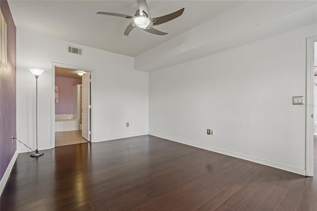 На продажу: $487,500 (2 спален, 2 ванн, 1459 Квадратных фут)