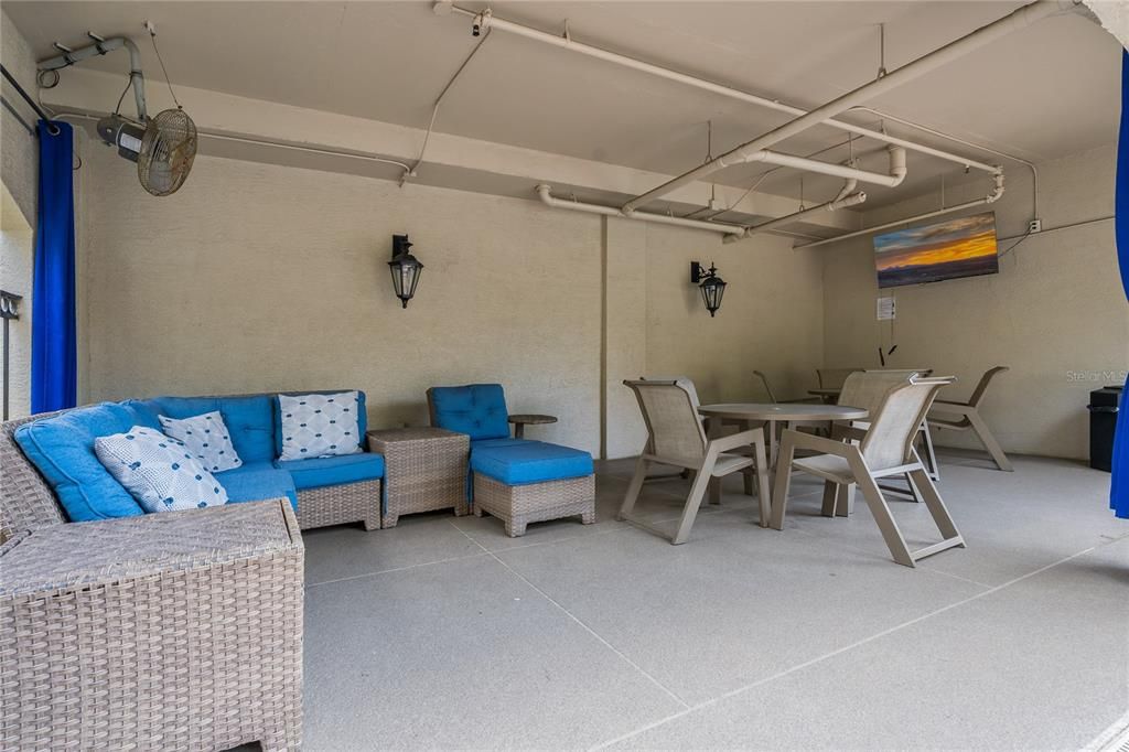 На продажу: $487,500 (2 спален, 2 ванн, 1459 Квадратных фут)