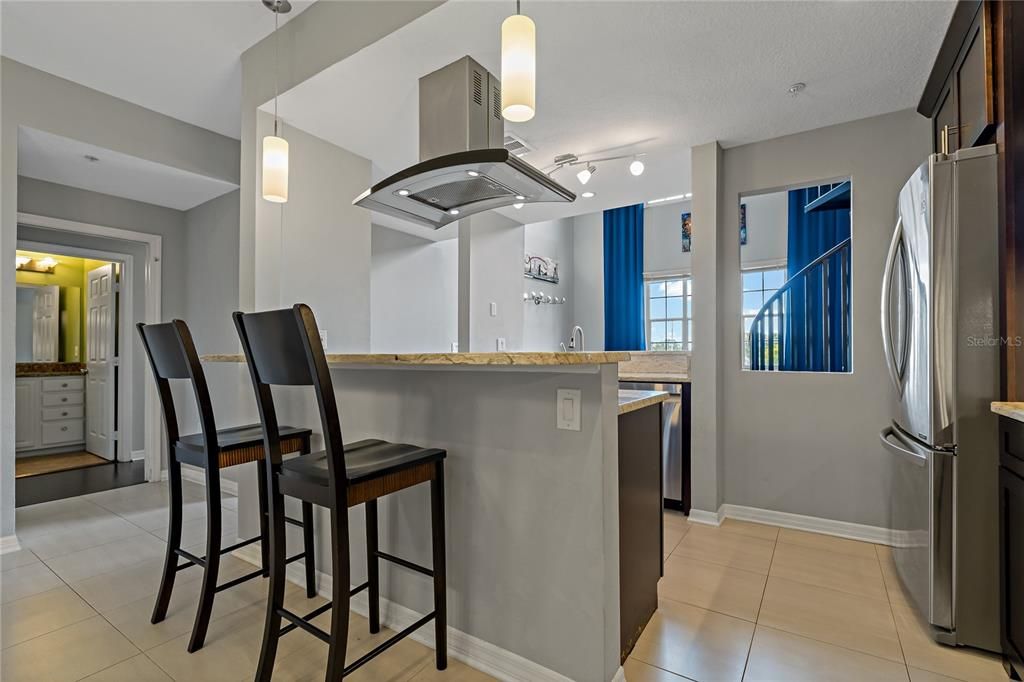 На продажу: $487,500 (2 спален, 2 ванн, 1459 Квадратных фут)