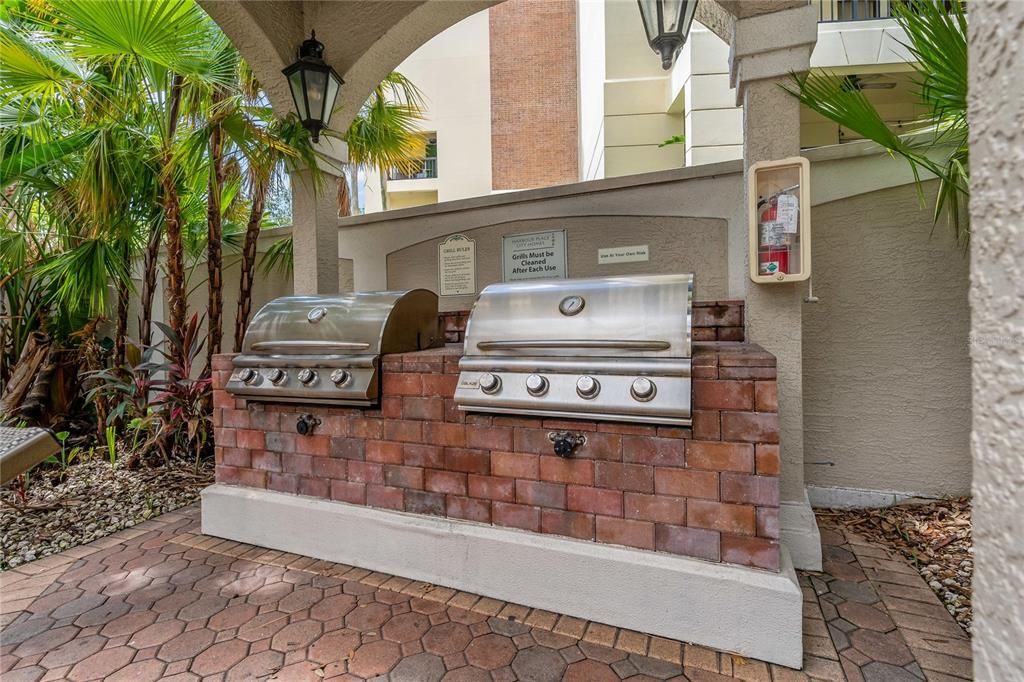 На продажу: $487,500 (2 спален, 2 ванн, 1459 Квадратных фут)