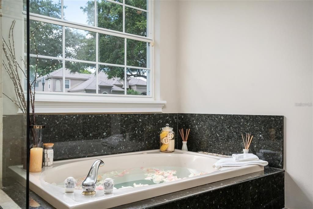 For Sale: $1,890,000 (5 beds, 5 baths, 5343 Square Feet)