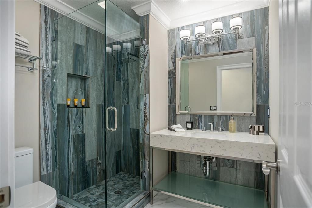 For Sale: $1,890,000 (5 beds, 5 baths, 5343 Square Feet)