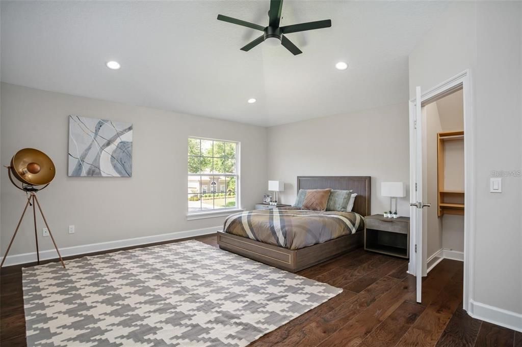 For Sale: $1,890,000 (5 beds, 5 baths, 5343 Square Feet)