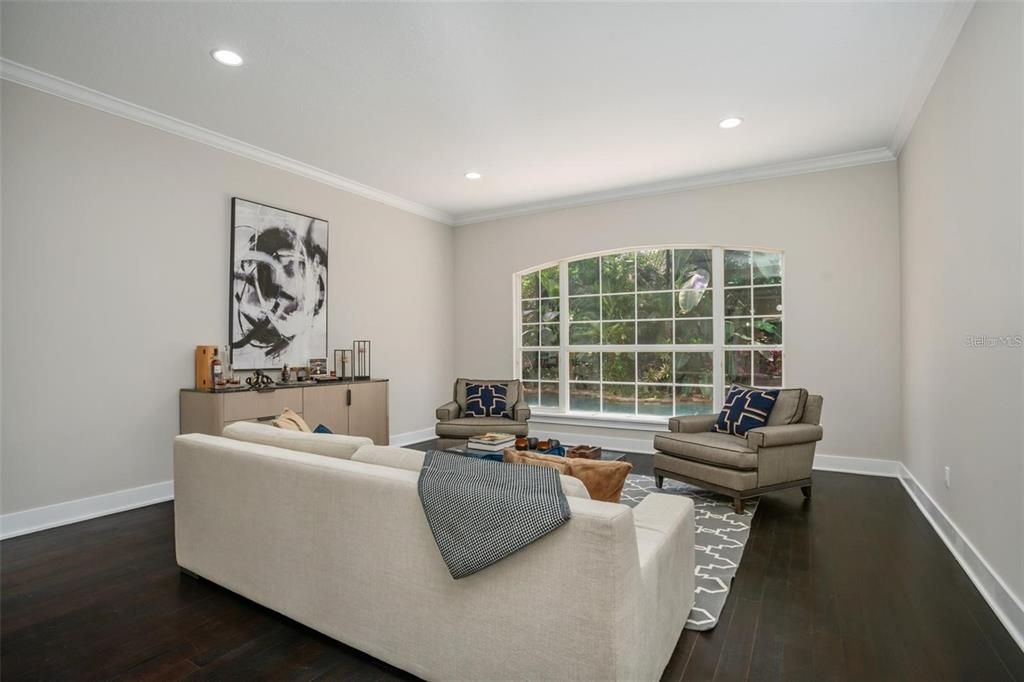 For Sale: $1,890,000 (5 beds, 5 baths, 5343 Square Feet)