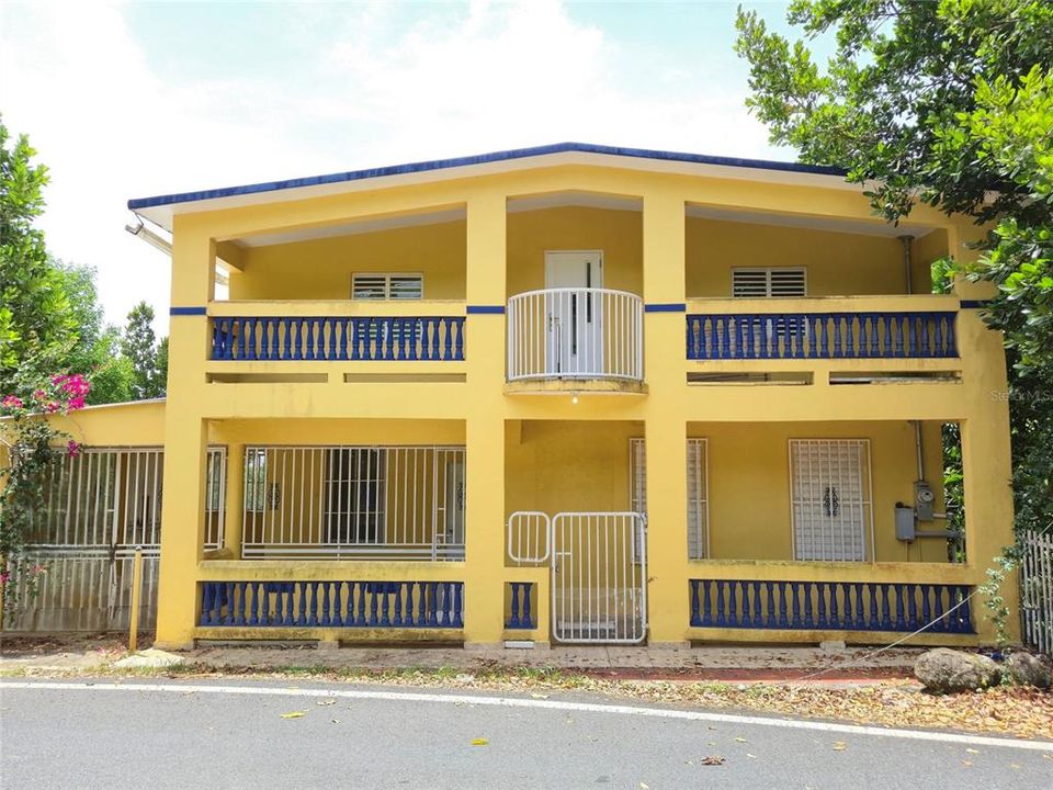 Recently Sold: $134,900 (8 beds, 3 baths, 1855 Square Feet)