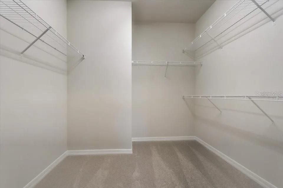 En Venta: $395,000 (3 camas, 2 baños, 1840 Pies cuadrados)