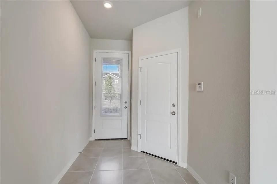 En Venta: $395,000 (3 camas, 2 baños, 1840 Pies cuadrados)