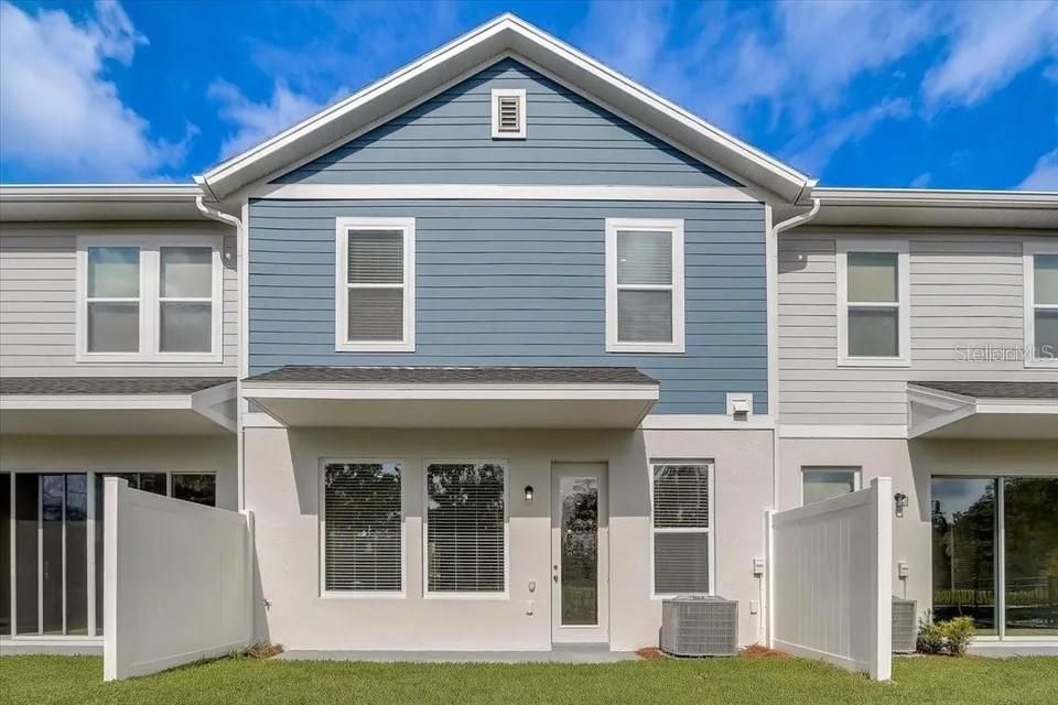 En Venta: $395,000 (3 camas, 2 baños, 1840 Pies cuadrados)