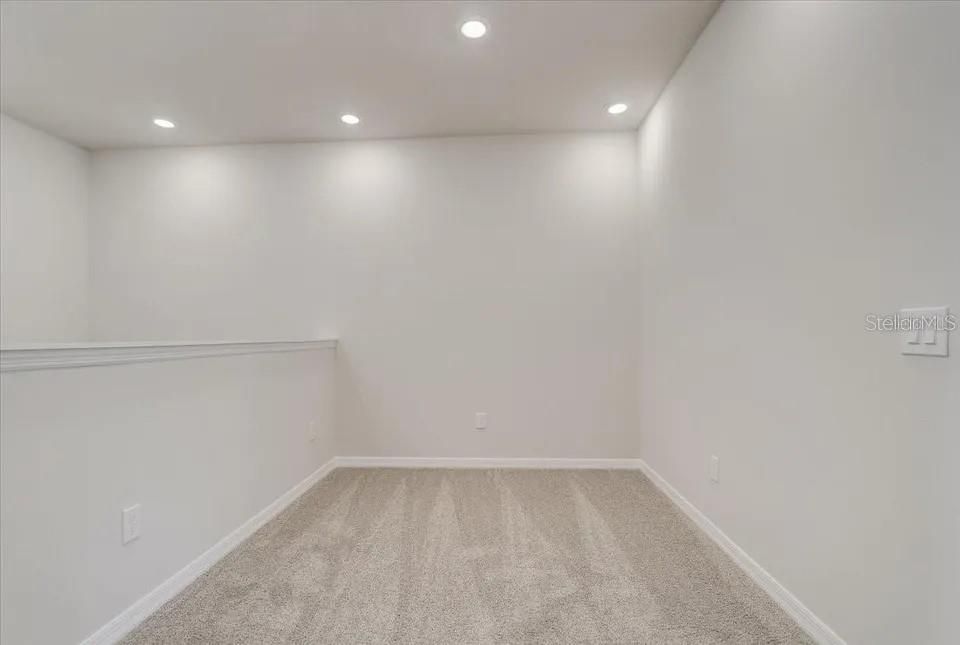 En Venta: $395,000 (3 camas, 2 baños, 1840 Pies cuadrados)