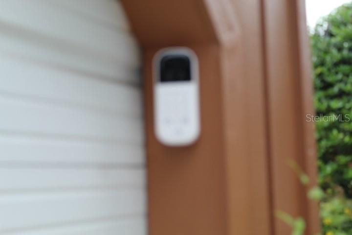 На продажу: $164,900 (2 спален, 2 ванн, 1199 Квадратных фут)