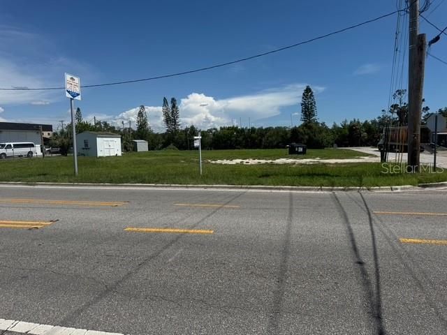 En Venta: $299,000 (0.26 acres)