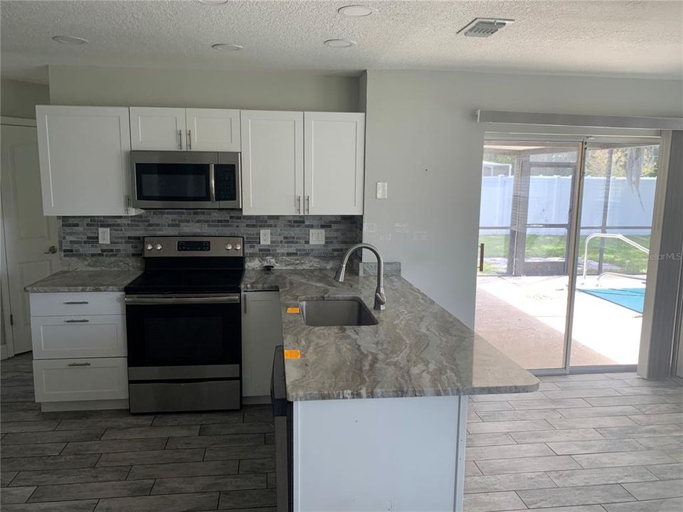 Activo con contrato: $189,000 (2 camas, 2 baños, 1162 Pies cuadrados)