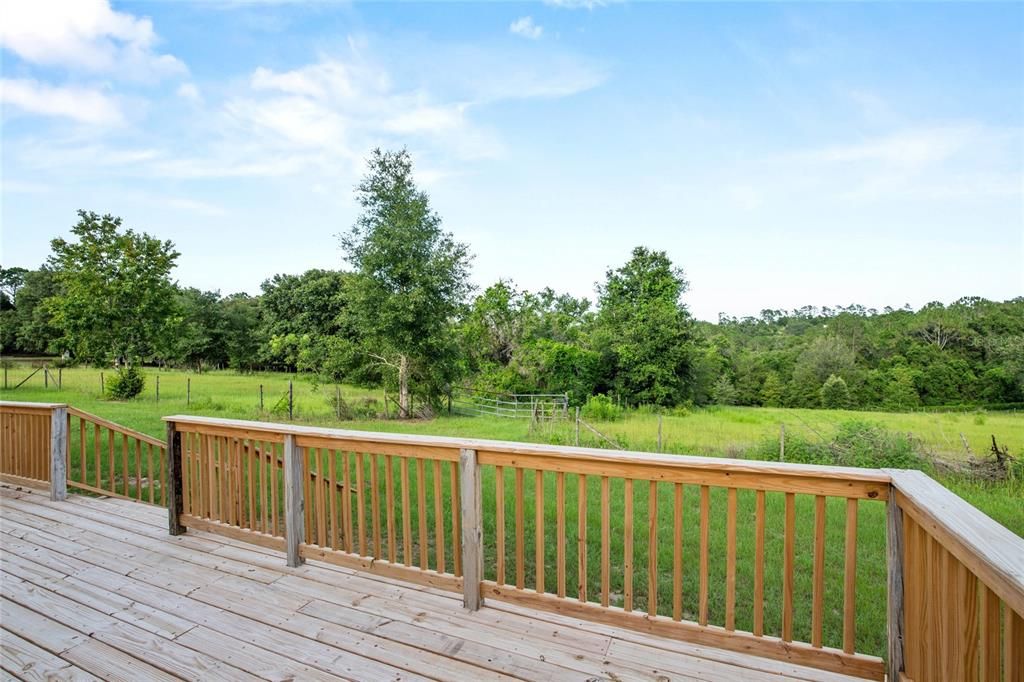 En Venta: $799,900 (4 camas, 3 baños, 2845 Pies cuadrados)