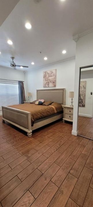 待售: $299,900 (4 贝兹, 3 浴室, 1470 平方英尺)