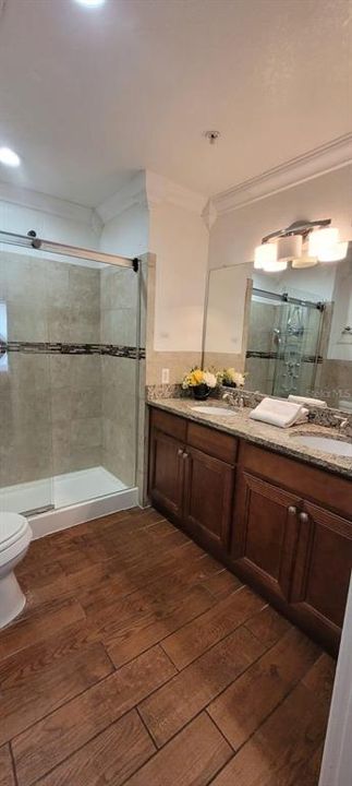 待售: $299,900 (4 贝兹, 3 浴室, 1470 平方英尺)