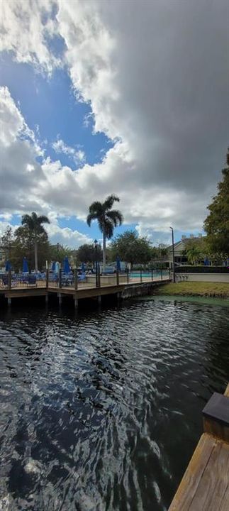 待售: $299,900 (4 贝兹, 3 浴室, 1470 平方英尺)