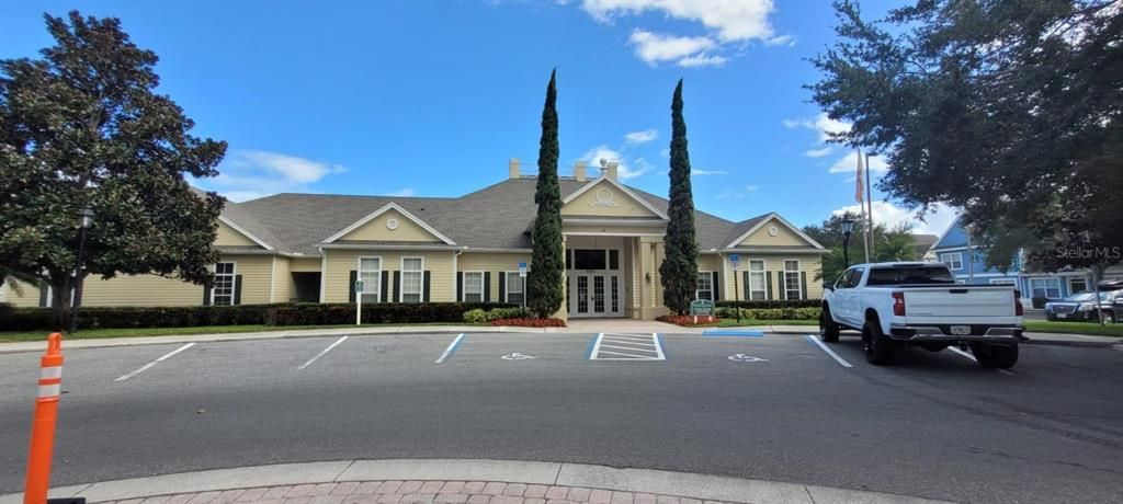 待售: $299,900 (4 贝兹, 3 浴室, 1470 平方英尺)