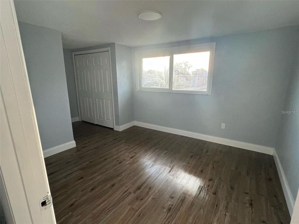For Rent: $1,800 (3 beds, 2 baths, 1662 Square Feet)