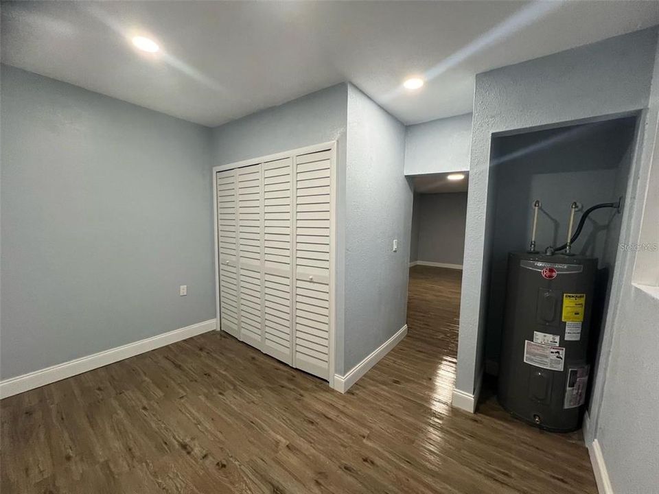 For Rent: $1,800 (3 beds, 2 baths, 1662 Square Feet)