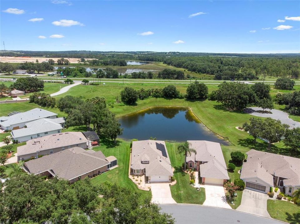 Под контрактом: $299,000 (3 спален, 2 ванн, 1748 Квадратных фут)