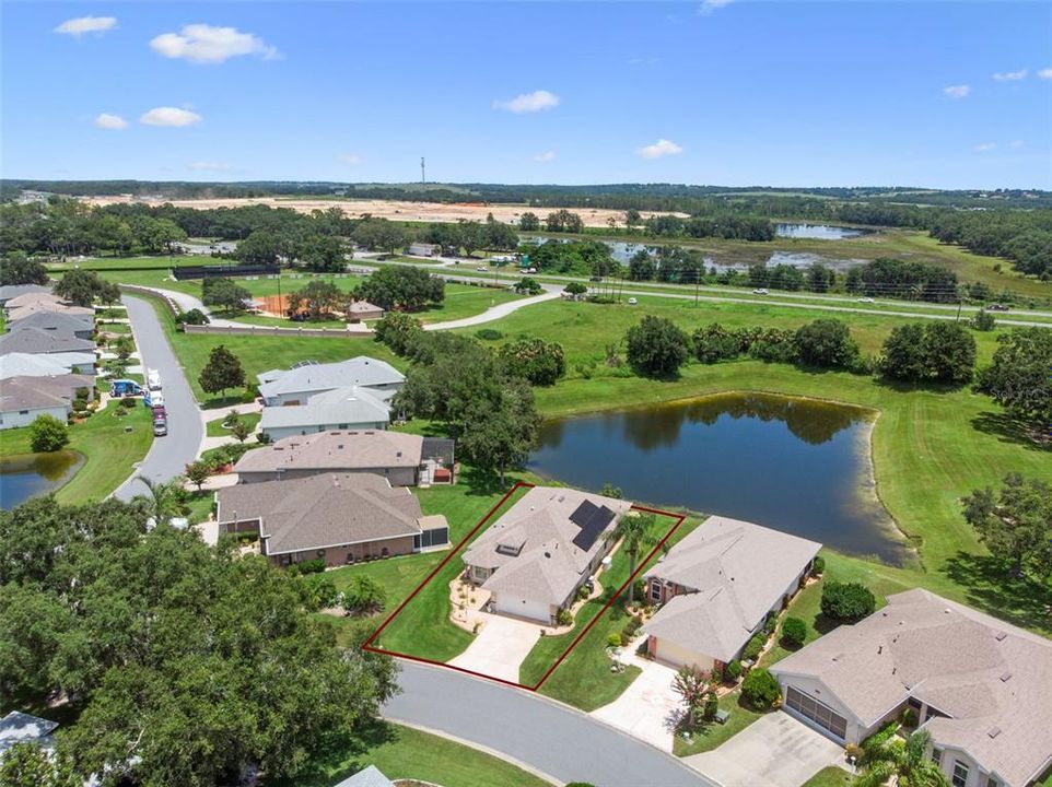 Под контрактом: $299,000 (3 спален, 2 ванн, 1748 Квадратных фут)