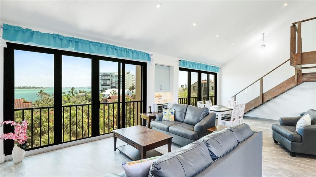 For Rent: $15,000 (3 beds, 3 baths, 1898 Square Feet)