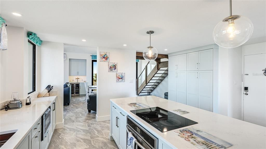 For Rent: $15,000 (3 beds, 3 baths, 1898 Square Feet)