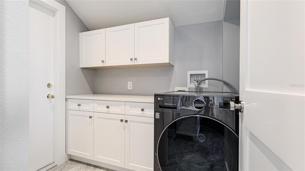 For Rent: $15,000 (3 beds, 3 baths, 1898 Square Feet)