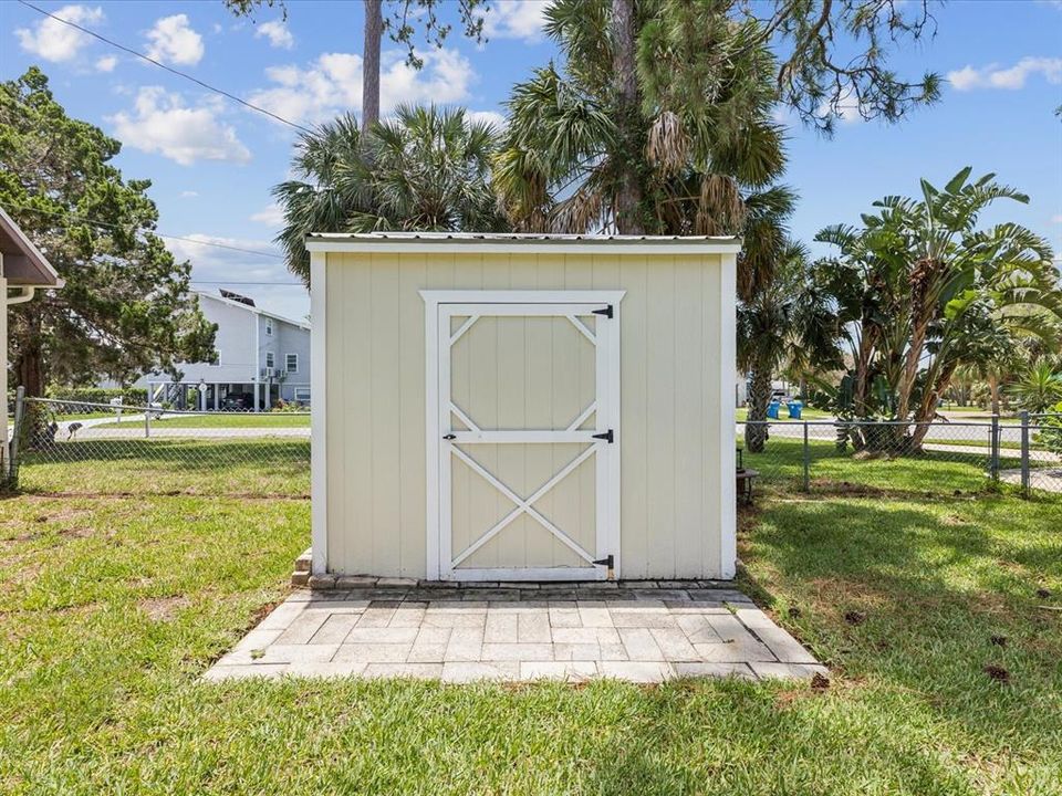 Activo con contrato: $329,000 (3 camas, 2 baños, 1320 Pies cuadrados)