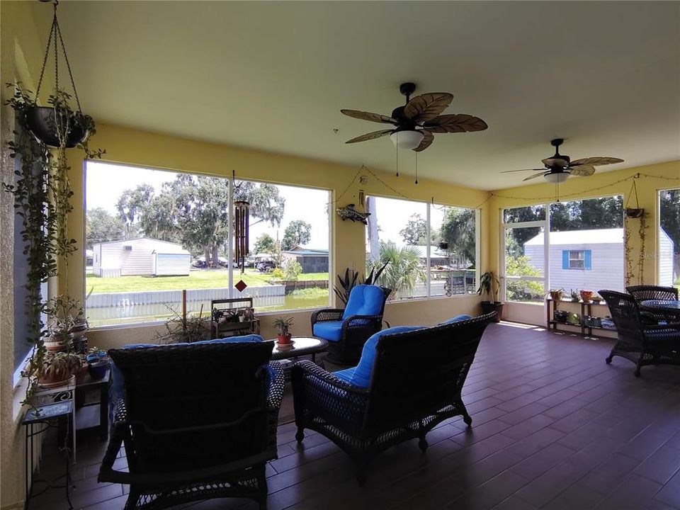 На продажу: $412,000 (3 спален, 2 ванн, 1728 Квадратных фут)