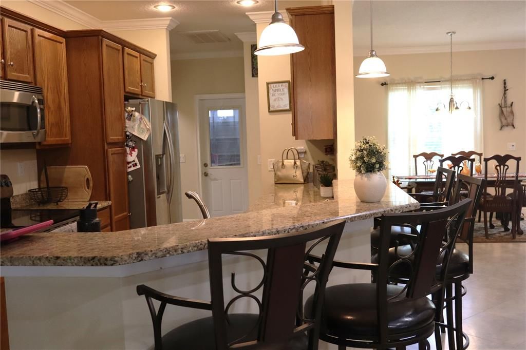 На продажу: $412,000 (3 спален, 2 ванн, 1728 Квадратных фут)