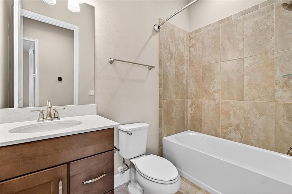 En Venta: $397,000 (2 camas, 2 baños, 1529 Pies cuadrados)