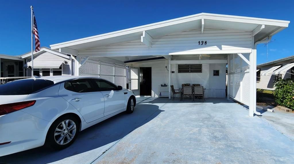 For Sale: $85,000 (1 beds, 1 baths, 616 Square Feet)