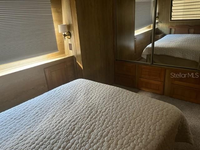 For Sale: $100,000 (1 beds, 1 baths, 684 Square Feet)