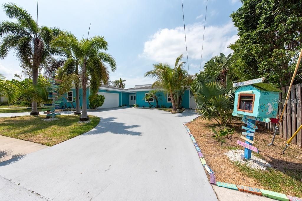 出租: $4,800 (3 贝兹, 3 浴室, 1868 平方英尺)