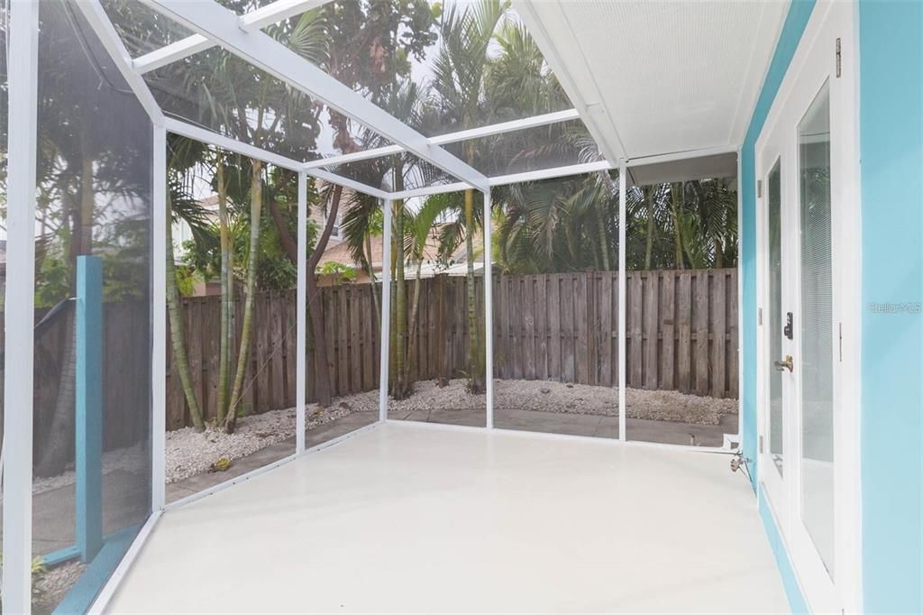 出租: $4,800 (3 贝兹, 3 浴室, 1868 平方英尺)