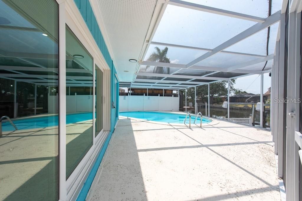 出租: $4,800 (3 贝兹, 3 浴室, 1868 平方英尺)