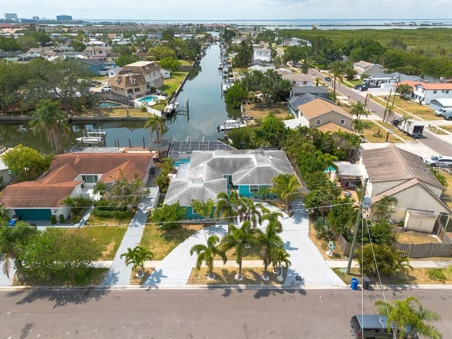 出租: $4,800 (3 贝兹, 3 浴室, 1868 平方英尺)