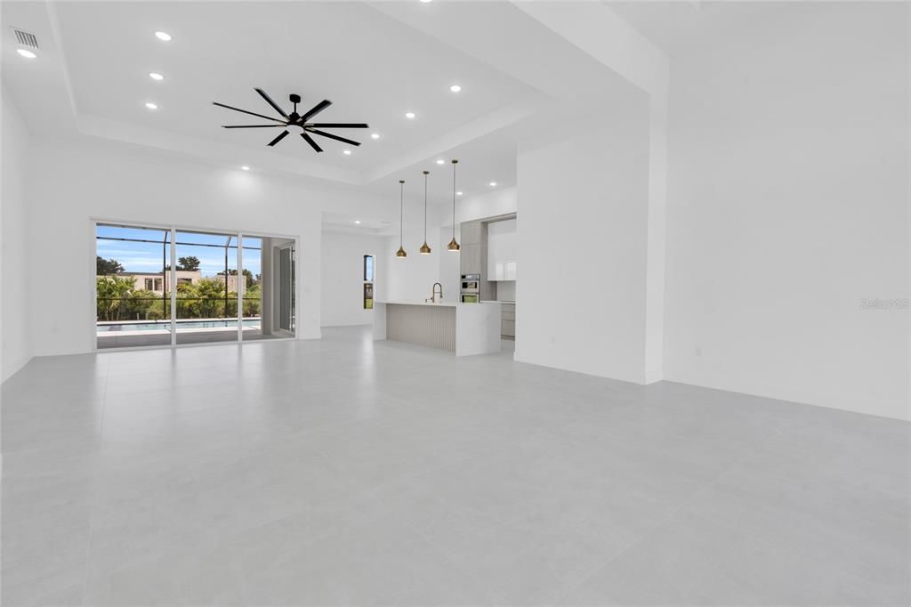 На продажу: $599,888 (3 спален, 3 ванн, 2278 Квадратных фут)