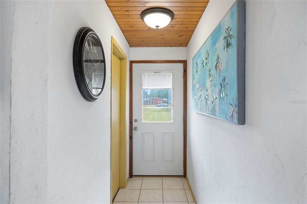 待售: $474,999 (3 贝兹, 1 浴室, 1630 平方英尺)