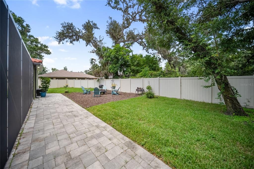 For Sale: $1,150,000 (6 beds, 5 baths, 4403 Square Feet)